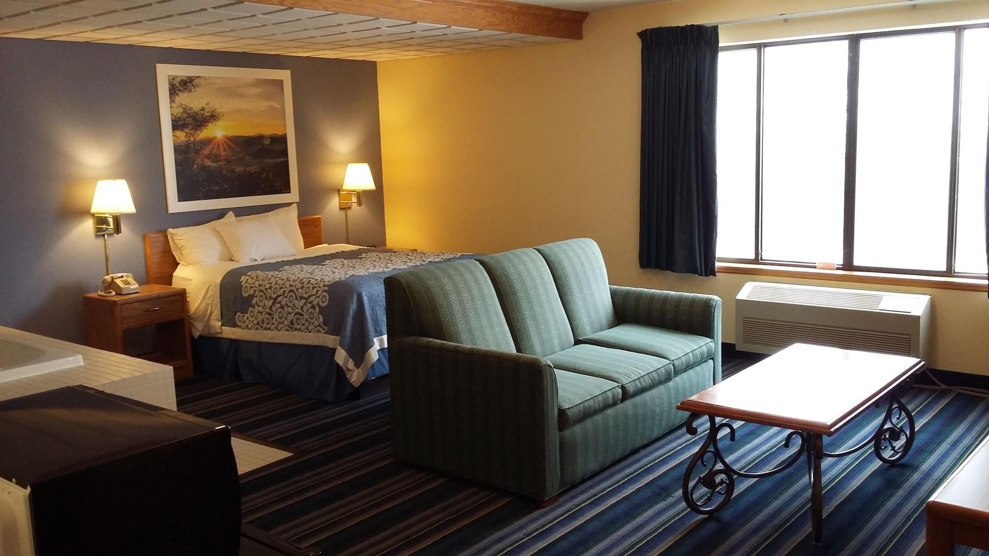 Days Inn By Wyndham Johnson Creek Bagian luar foto