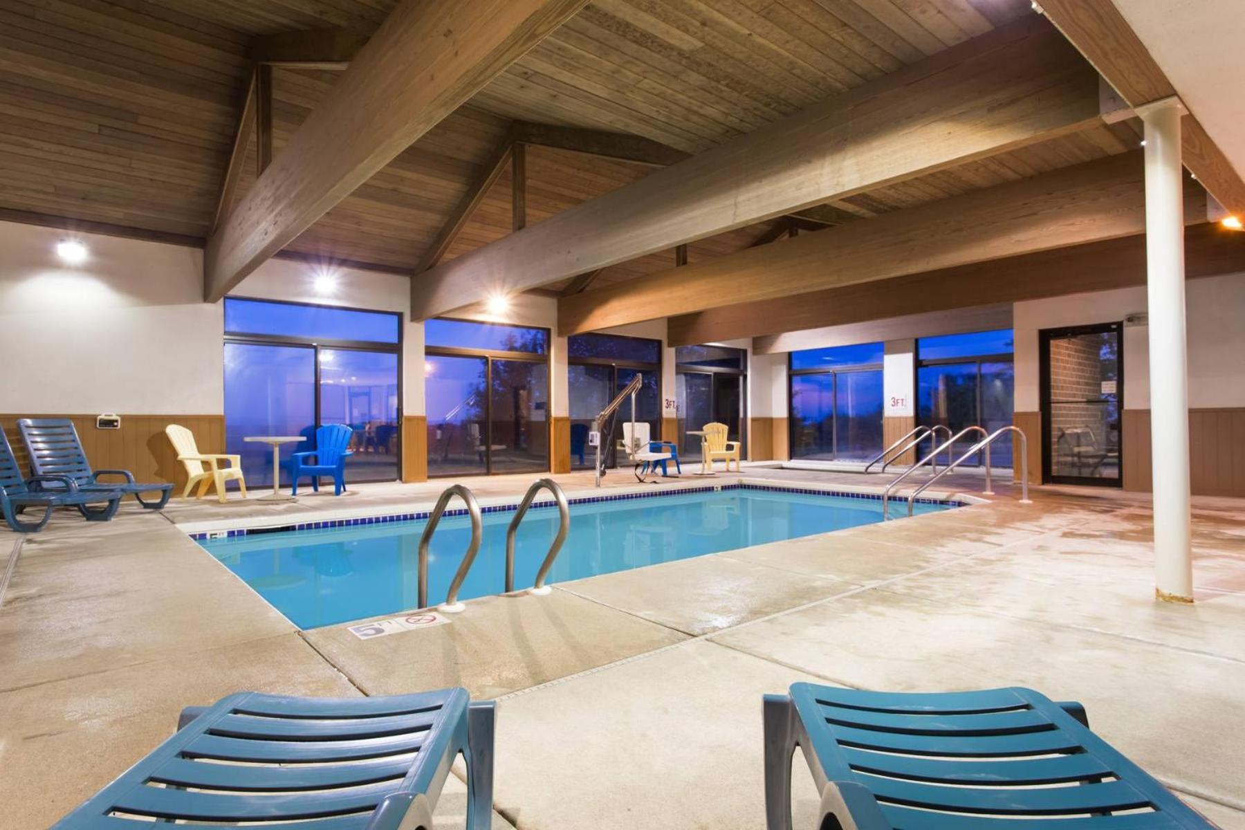 Days Inn By Wyndham Johnson Creek Bagian luar foto